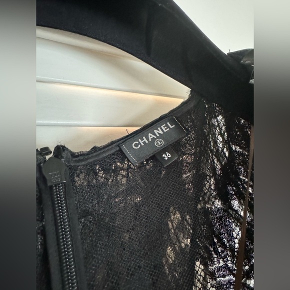 2022 Chanel Ready to wear ostrich trim dress - Picture 9 of 16